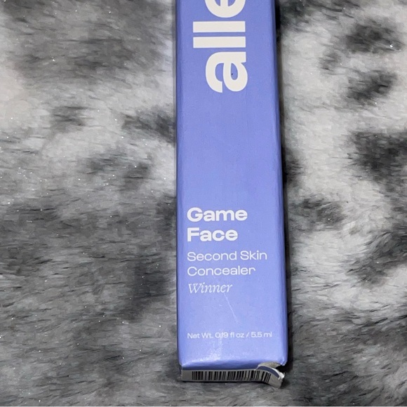 Alleyoop Concealer - Picture 3 of 9